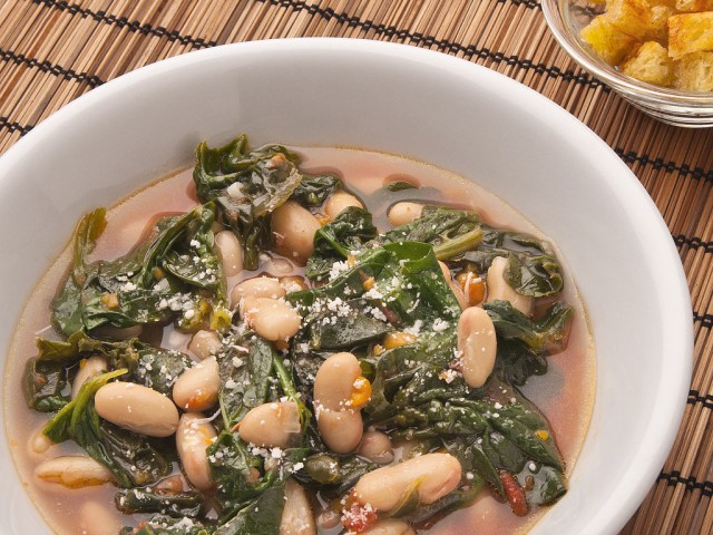 scarole e fagioli, osteria da Carmela